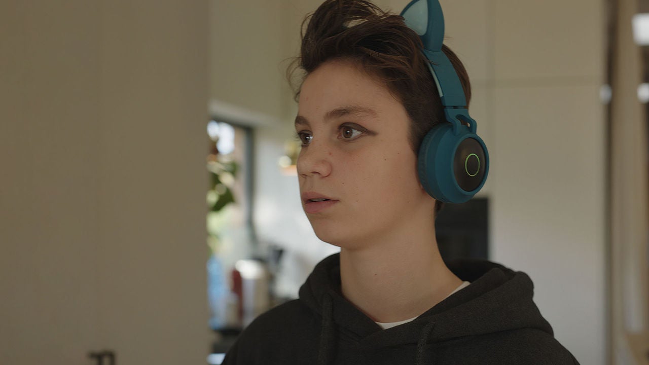 youn person wearing headphones
