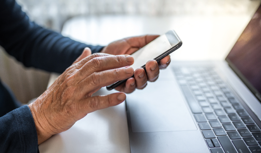 hands holding a smartphone
